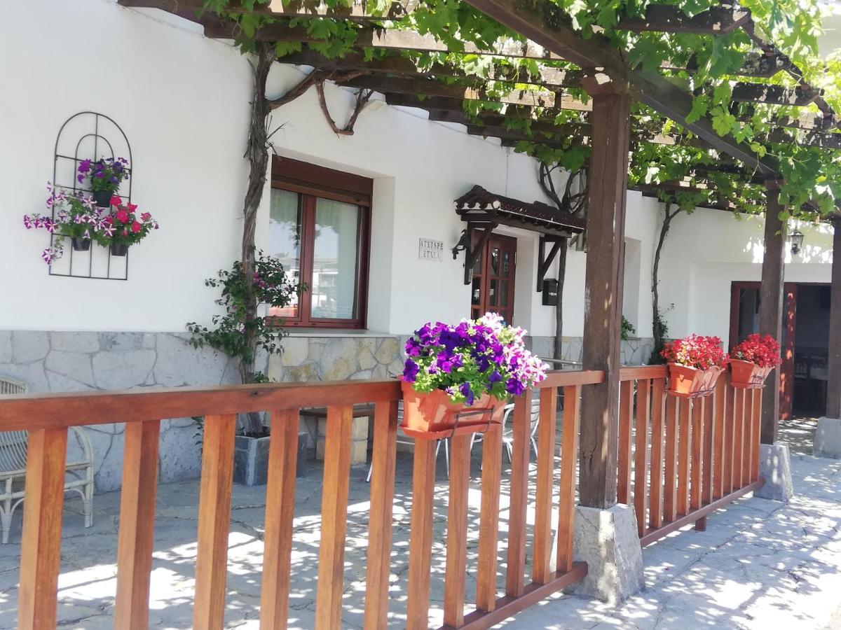Atxispe Etxea Casa Rural Laukiz Екстер'єр фото